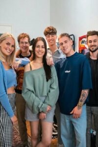 Секс, Комната, Кухня, Ванная (2021)