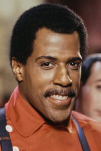 Стив Джеймс