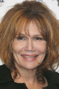 Клементин Селарье