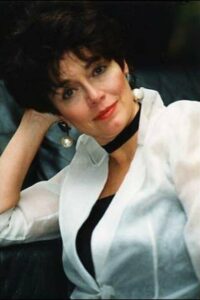 Кэтлин Барр