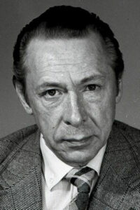 Олег Ефремов