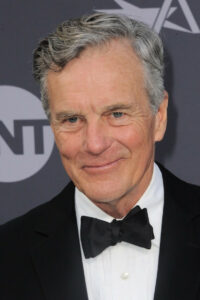 Николас Хэммонд