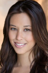 Кейтлин Либ