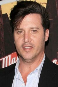 Питер Добсон